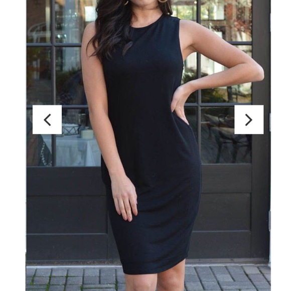Black Dress w/ Open Back Cutout - Picture 3 of 8